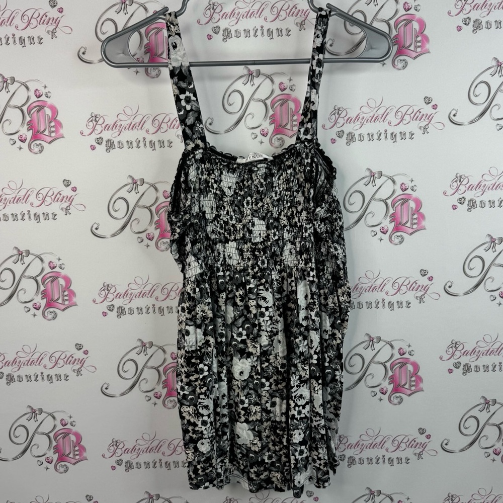 Lascana by venus tank top smocked floral black White Floral Tank Top flowers